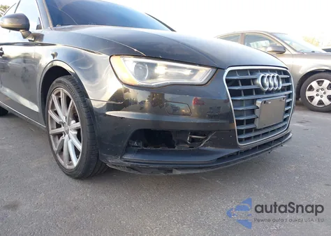 2015 Audi A3 1.8T Premium из США, поврежденный, VIN WAUACGFFXF1032776